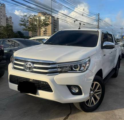 TOYOTA HILUX 2.8 SRX 4X4 CD 16V DIESEL 4P AUTOMÁTICO TOYOTA HILUX 2.8 SRX 4X4 CD 16V DIESEL 4P AUTOMÁTICO